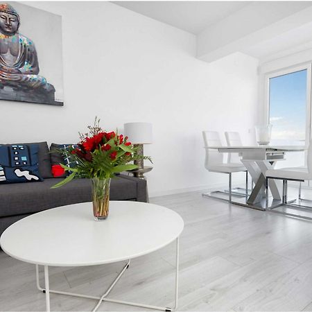Apartamento Mercedes Málaga Exterior foto